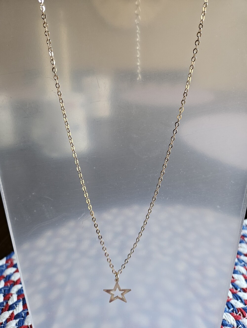 NEW ☆ Dainty Star Necklace, PRETTY!